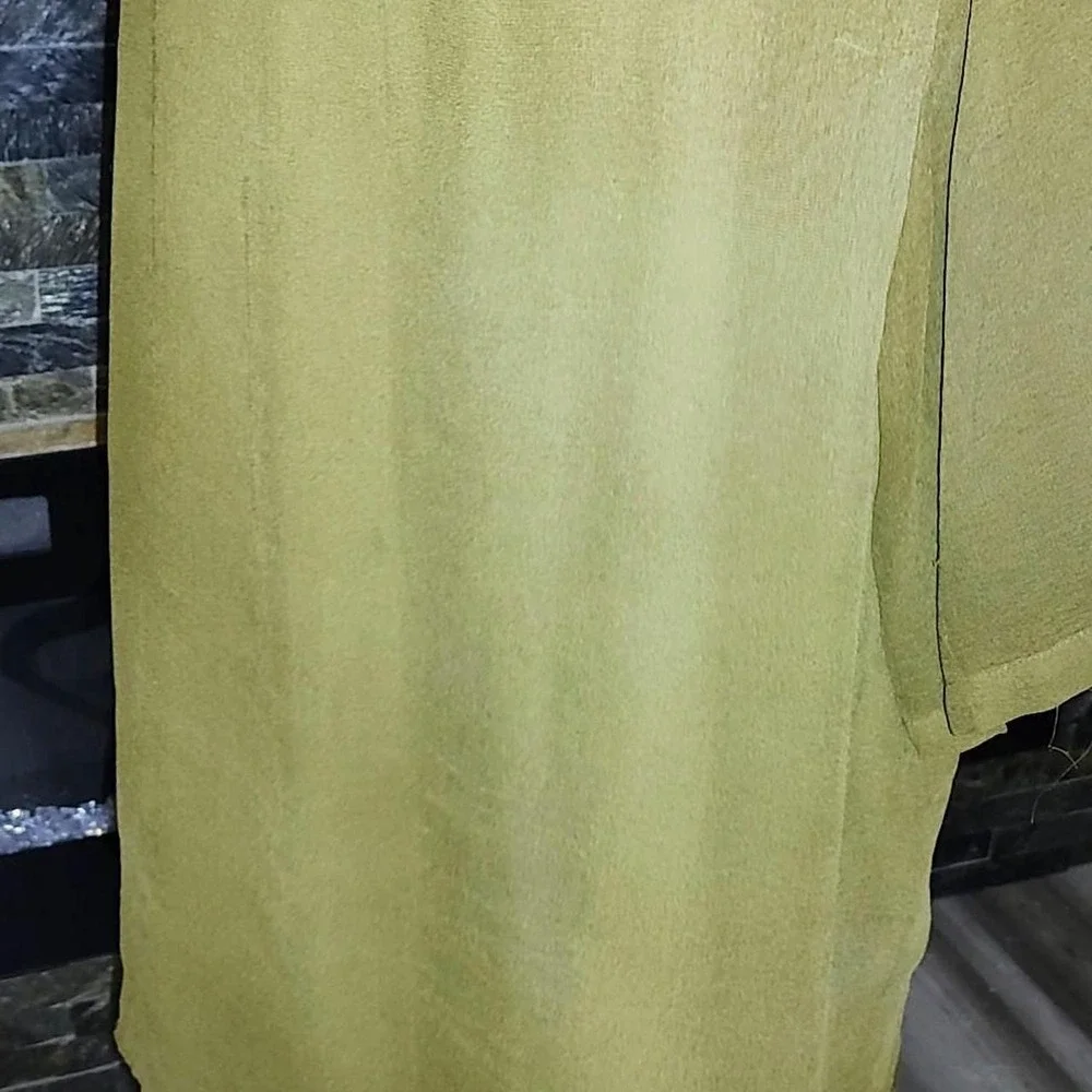 Dalin Collection Flowy Giraffe Top size 1x - Picture 4 of 8